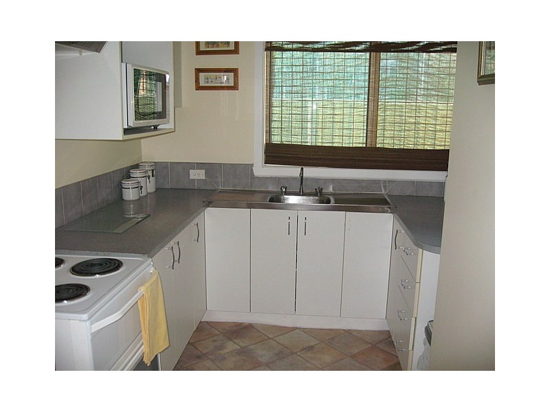 8 Welcome Street, Parkes NSW 2870