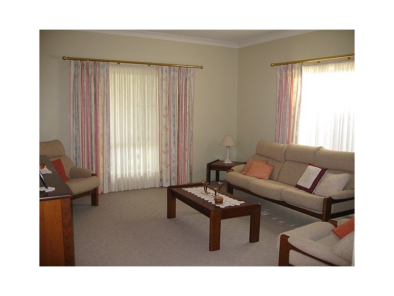 251 Nash Street, Parkes NSW 2870