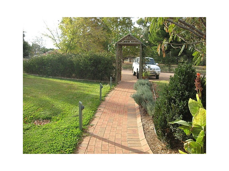 251 Nash Street, Parkes NSW 2870