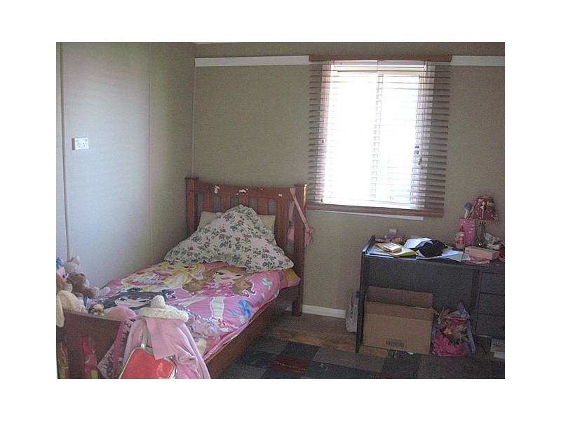 7 Currajong Street, Parkes NSW 2870