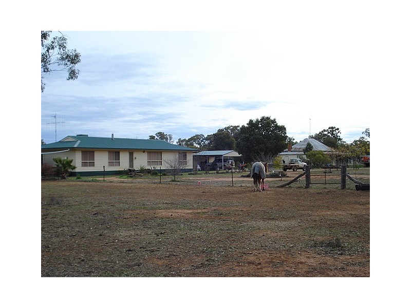 Parkes NSW 2870