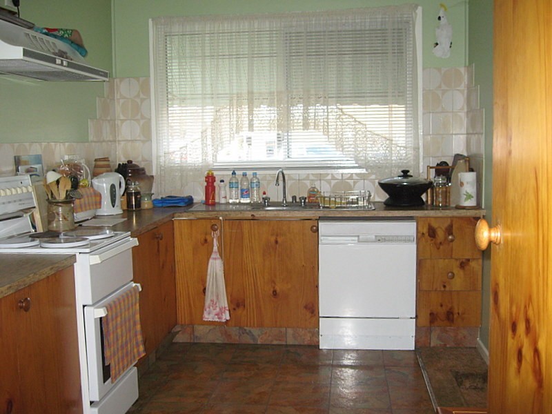 102 Clarinda Street, Parkes NSW 2870