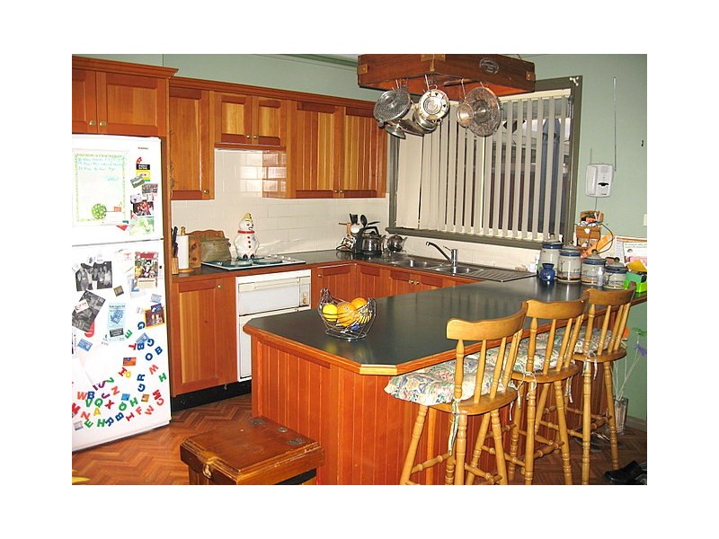 1/4 Friendship Place, Parkes NSW 2870