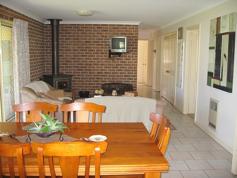 13 Moulden Street, Parkes NSW 2870