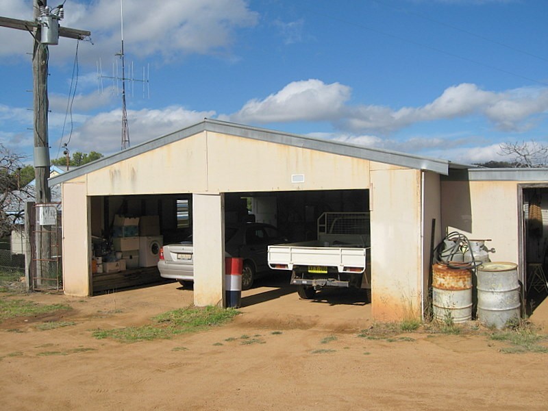 Parkes NSW 2870