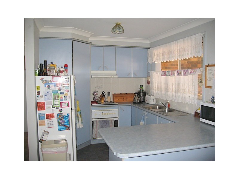 10 Mimosa Avenue, Parkes NSW 2870