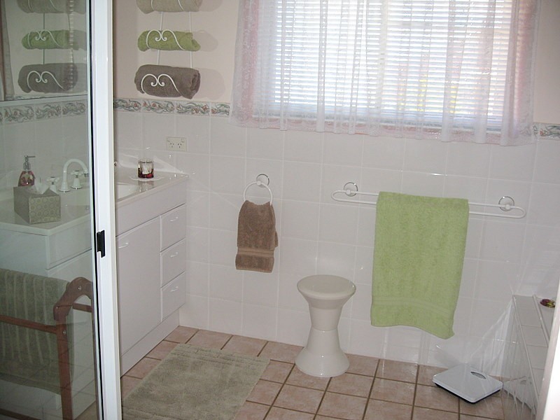 21 Glenburnie Close, Parkes NSW 2870