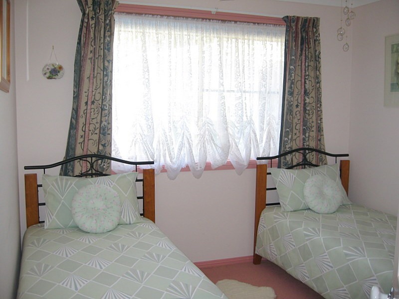 21 Glenburnie Close, Parkes NSW 2870