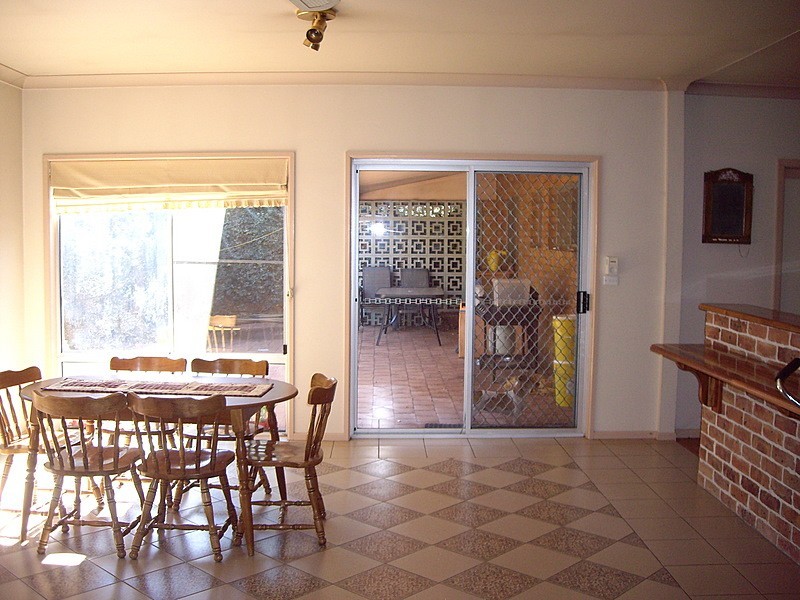 36 Mengarvie Road, Parkes NSW 2870
