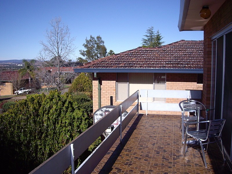 36 Mengarvie Road, Parkes NSW 2870