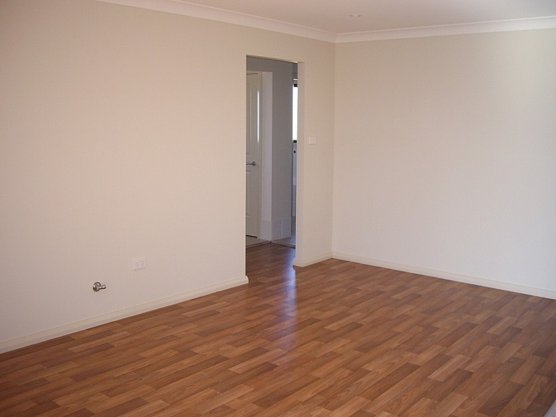 7 Cedar Crescent, Parkes NSW 2870