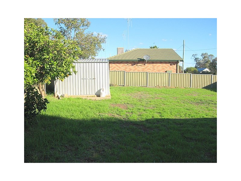 13 Medlyn Street, Parkes NSW 2870