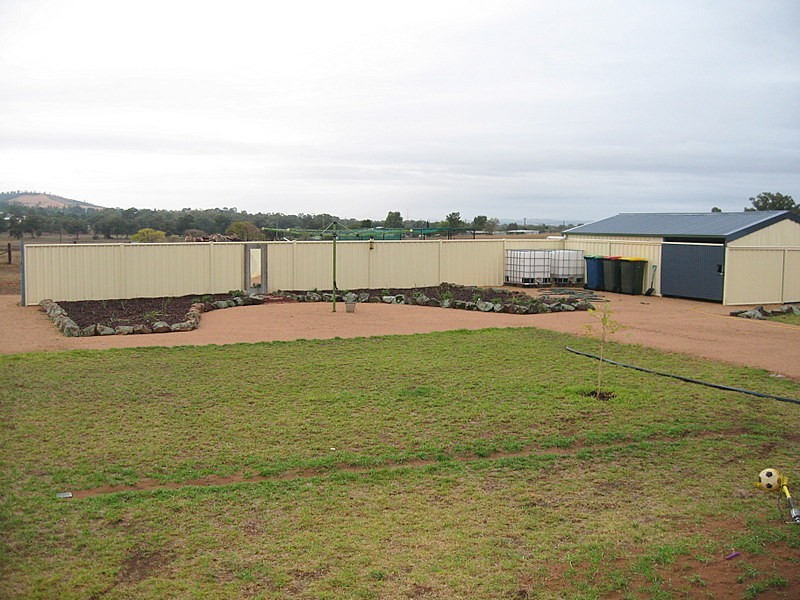 20 Field Road, Parkes NSW 2870