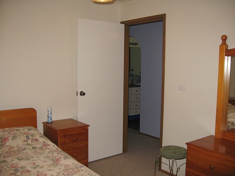 6 Basil Avenue, Parkes NSW 2870