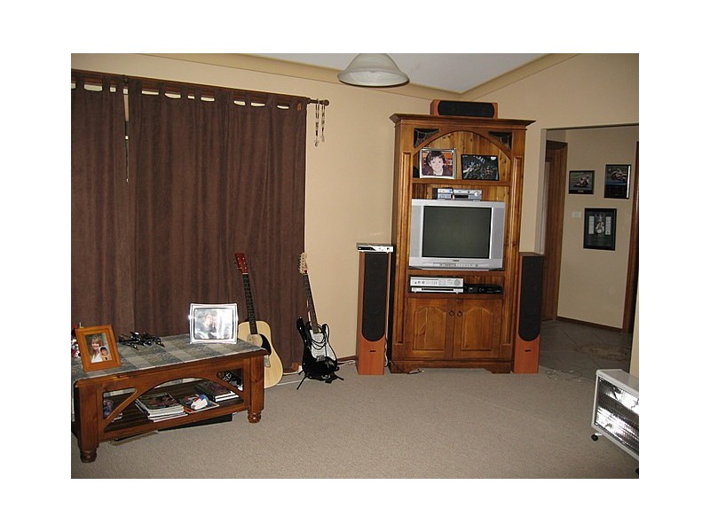 240 Nash Street, Parkes NSW 2870