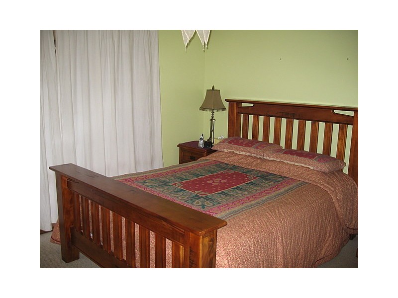 240 Nash Street, Parkes NSW 2870