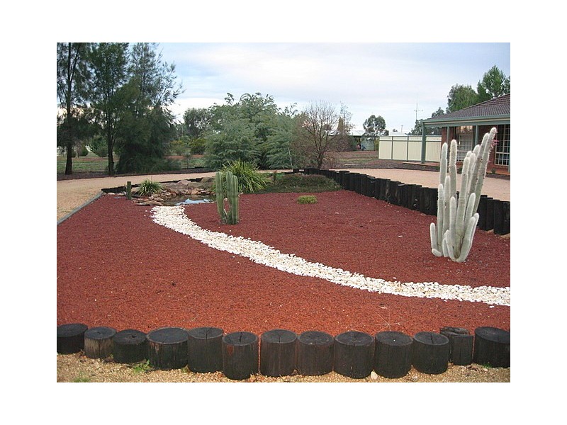 240 Nash Street, Parkes NSW 2870