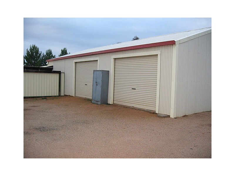 240 Nash Street, Parkes NSW 2870
