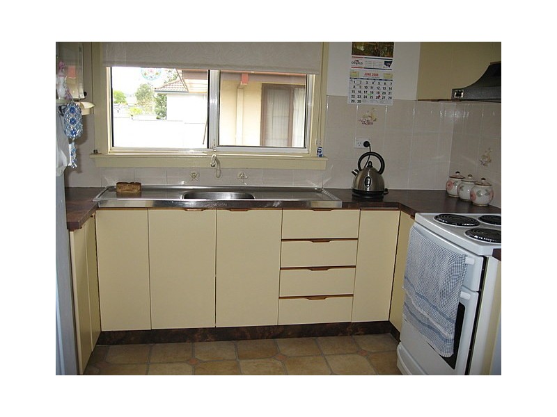 100 Close Street, Parkes NSW 2870