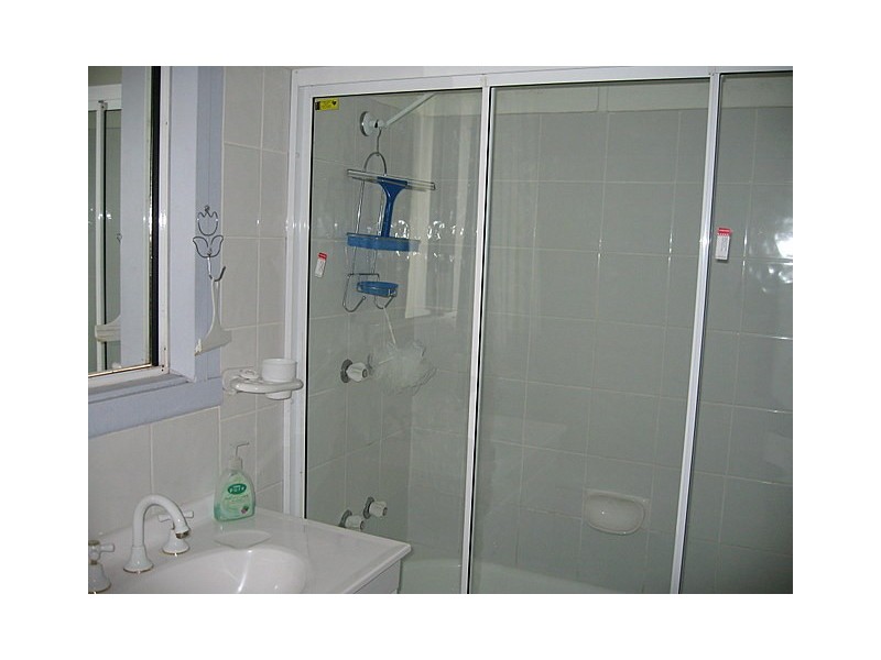 100 Close Street, Parkes NSW 2870