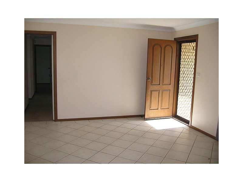 7  Medlyn Street, Parkes NSW 2870