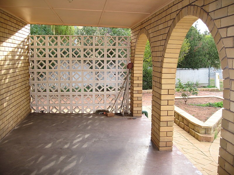 111  Dalton Street, Parkes NSW 2870