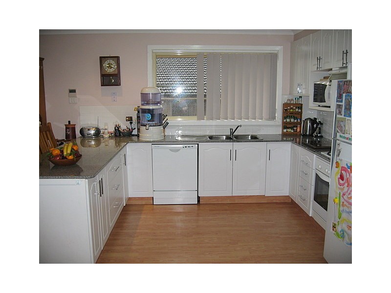 22 Glenburnie Close, Parkes NSW 2870