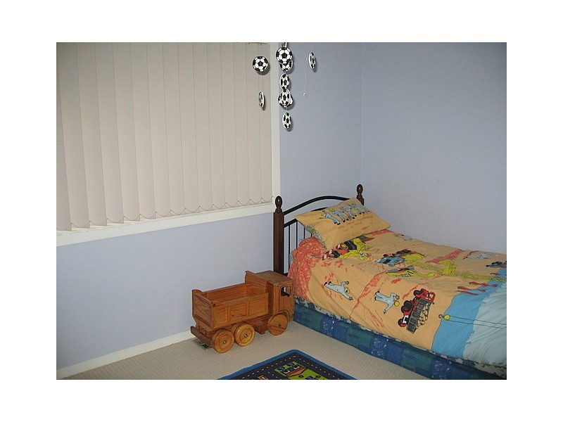 22 Glenburnie Close, Parkes NSW 2870