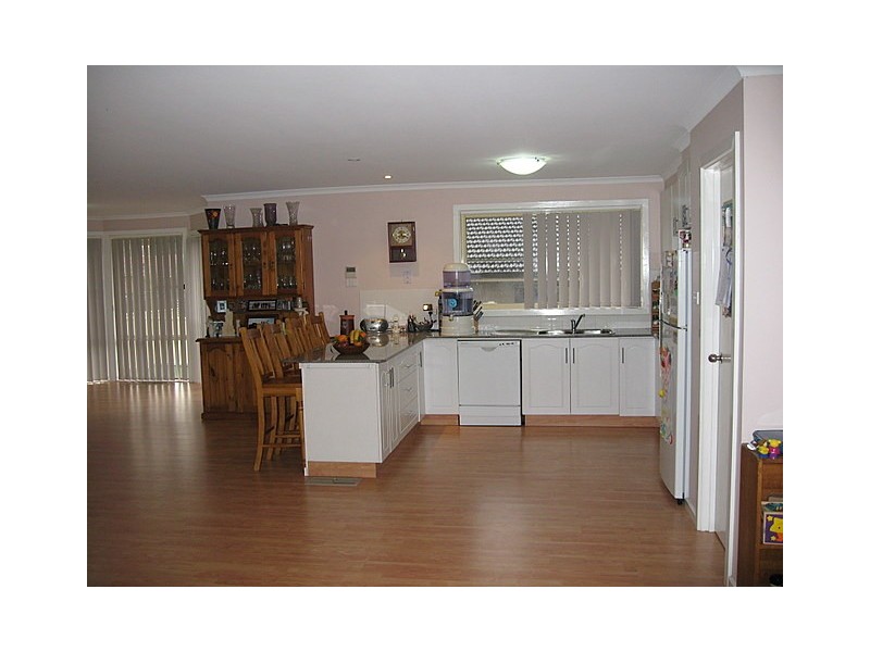 22 Glenburnie Close, Parkes NSW 2870