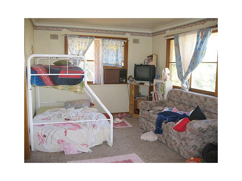 18 Fisher Street, Parkes NSW 2870