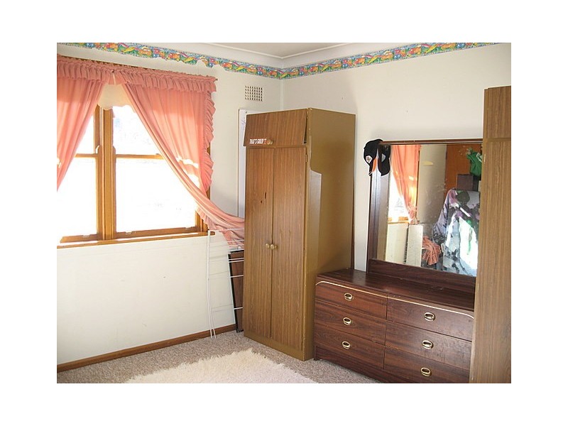 18 Fisher Street, Parkes NSW 2870