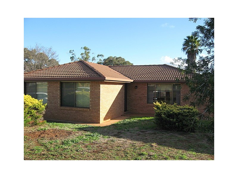 108 Warrah Street, Peak Hill NSW 2869