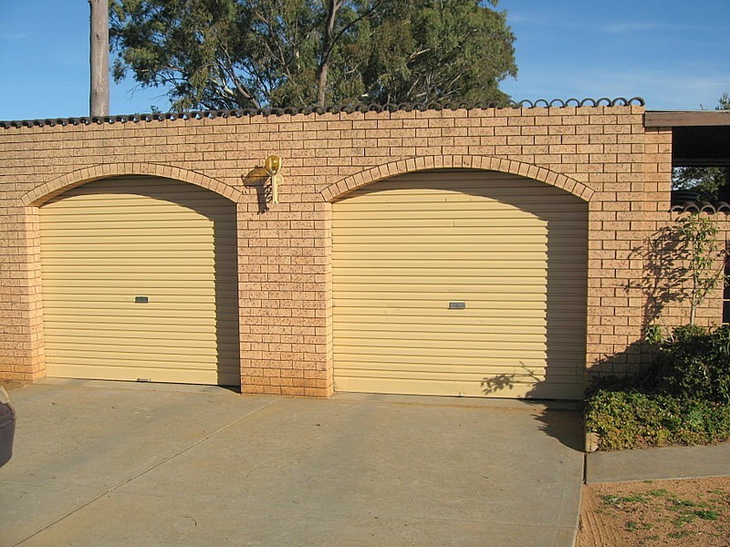 11 Hodges Street, Parkes NSW 2870