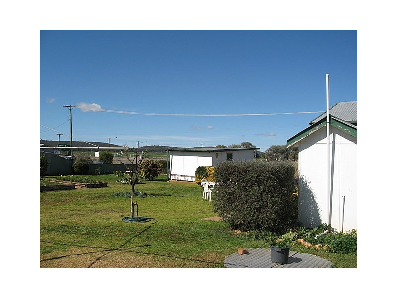 73 Station Street, Bogan Gate NSW 2876