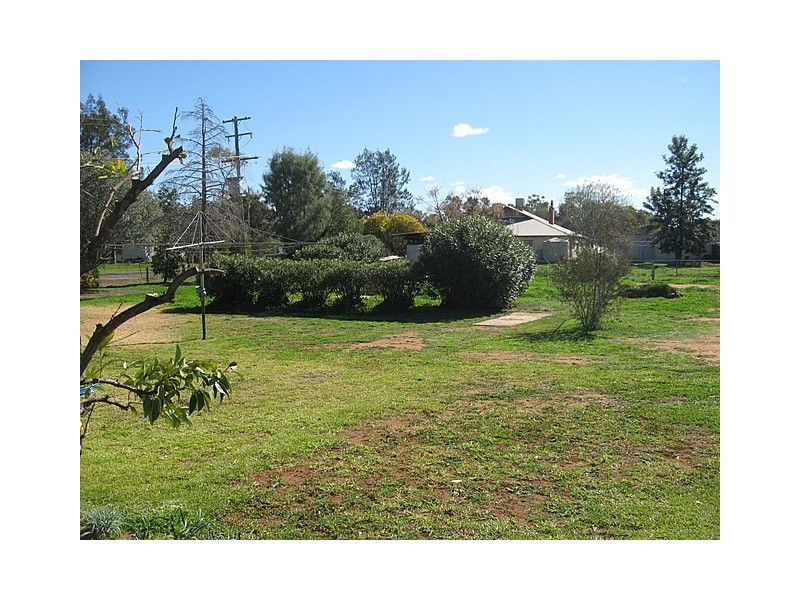 73 Station Street, Bogan Gate NSW 2876