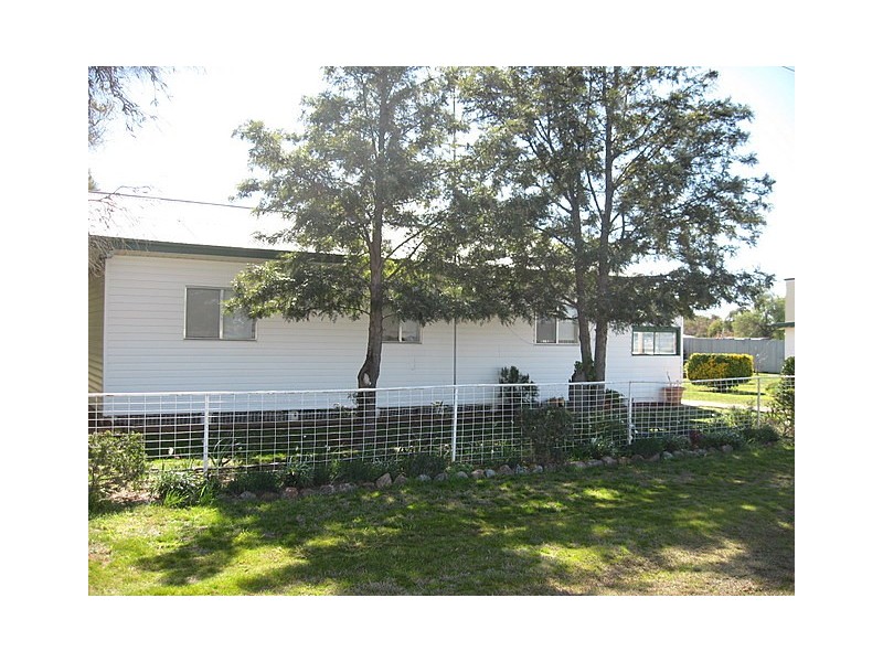 73 Station Street, Bogan Gate NSW 2876