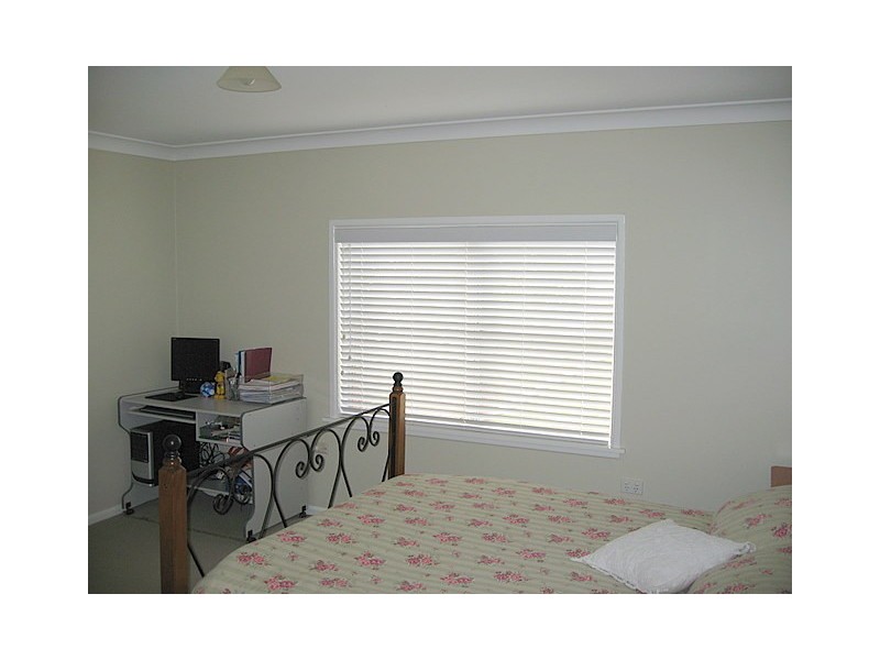 17 East Street, Parkes NSW 2870