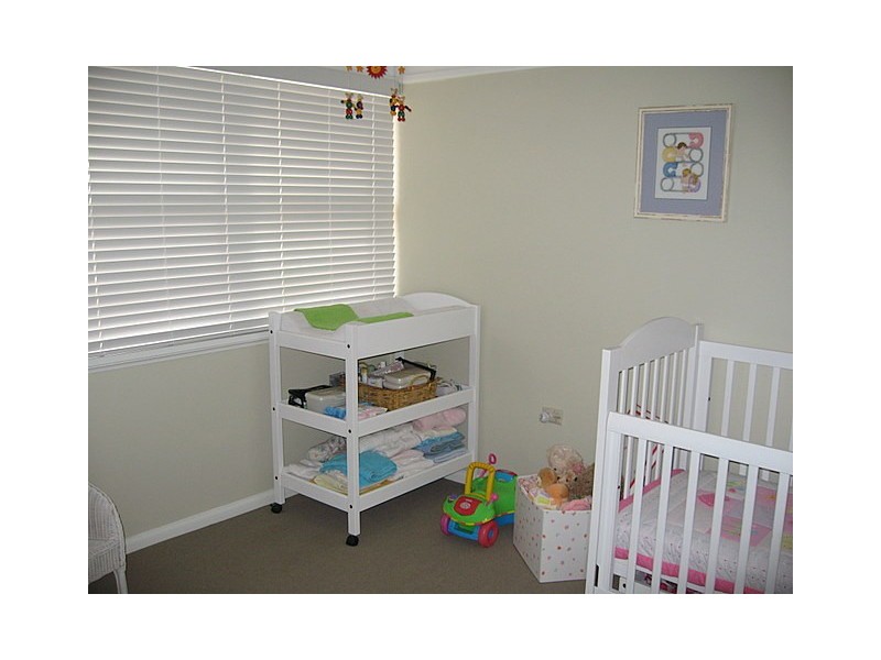 17 East Street, Parkes NSW 2870