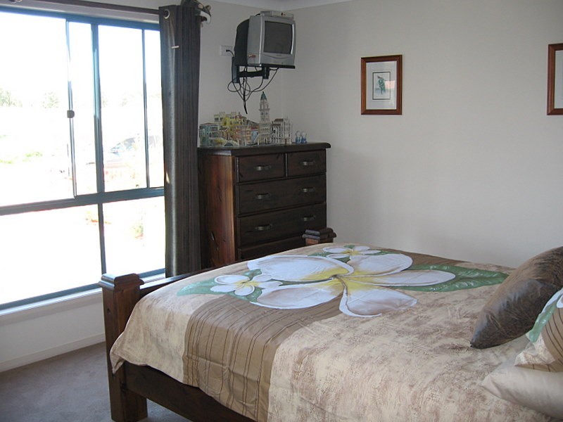 36 Paterson Street, Parkes NSW 2870