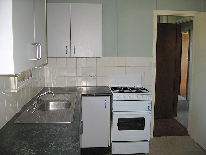 63 Woodward Street, Parkes NSW 2870