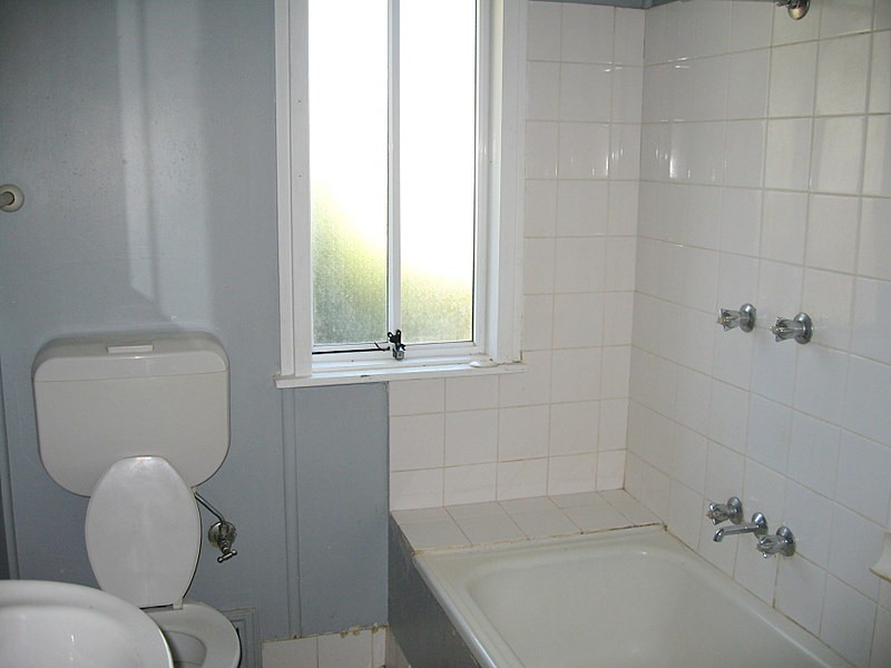 63 Woodward Street, Parkes NSW 2870