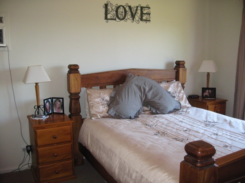 39 Field Road, Parkes NSW 2870