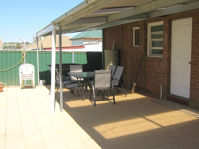 14 Rose Street, Parkes NSW 2870