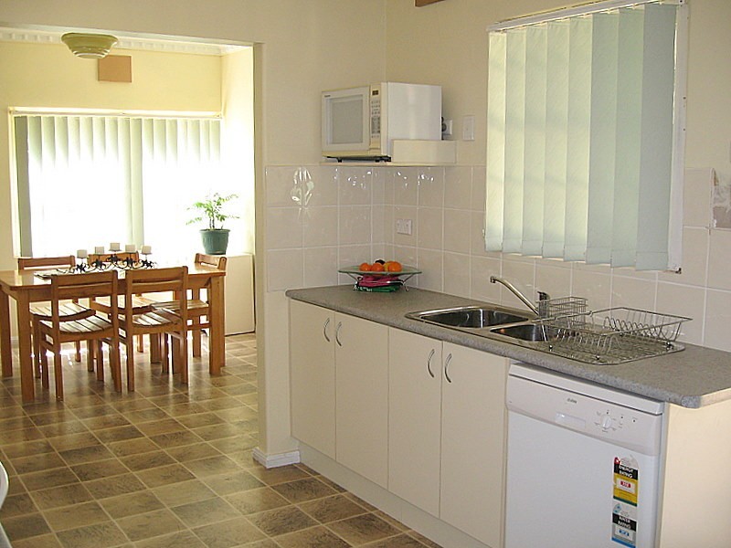 14 Rose Street, Parkes NSW 2870
