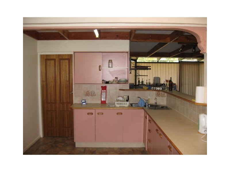 90 Warrah Street, Peak Hill NSW 2869