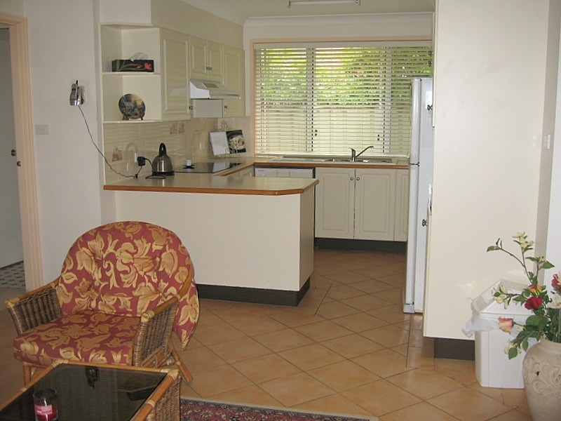 2 Glengowrie Close, Parkes NSW 2870