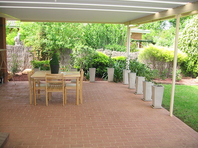 2 Glengowrie Close, Parkes NSW 2870