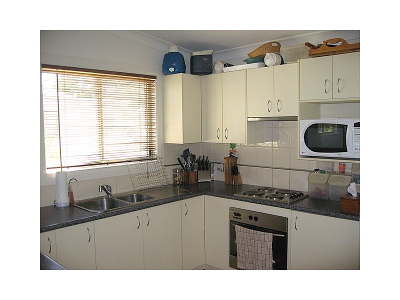 37 Albert Street, Parkes NSW 2870