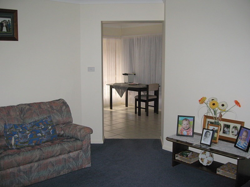 20 Jubilee Street, Parkes NSW 2870