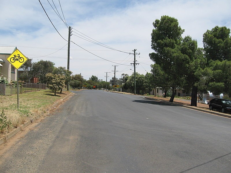 33 Woodward Street, Parkes NSW 2870